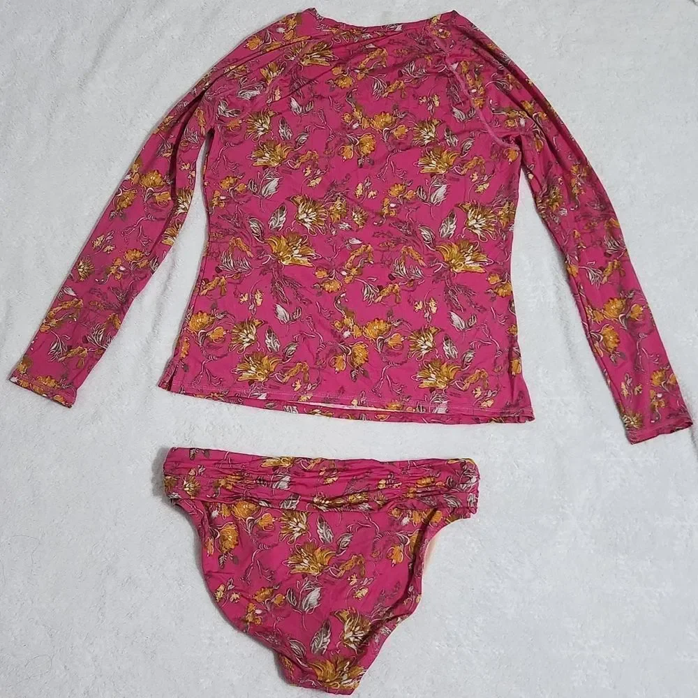 Garnet Hill 2 Set Rash Guard And Bikini Bottoms Size M